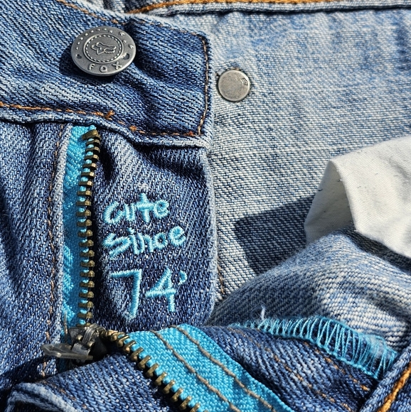 Fox Rider Co Jeans - Picture 4 of 4